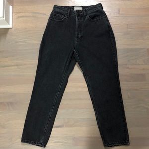 Everlane Curvy 90s Cheeky Straight Jean Size 27 Crop Black Gray Faded